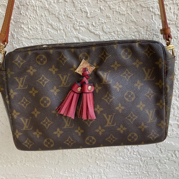 AUTHENTIC LOUIS VUITTON CROSSBODY REFURBISHED 80S BAG Pouch & Dustbag & Shopper - Picture 4 of 16